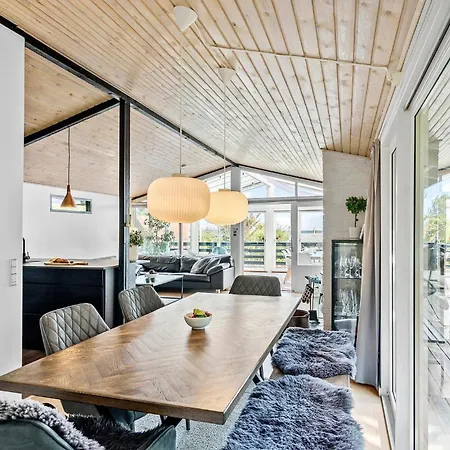 Holiday home In With Kitchen