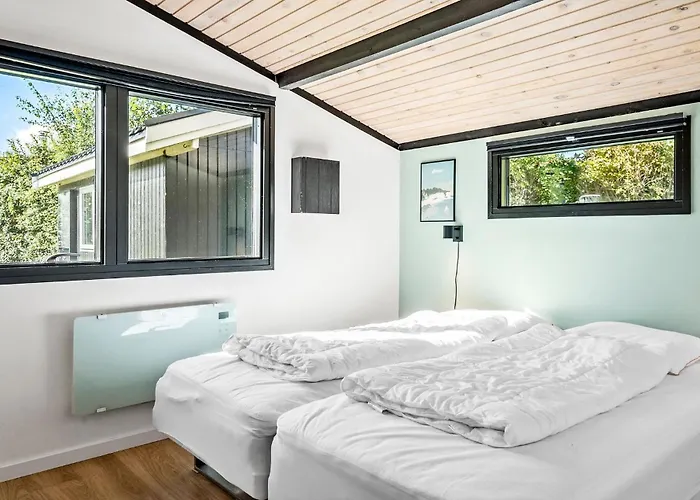3 Bedroom Stunning In *