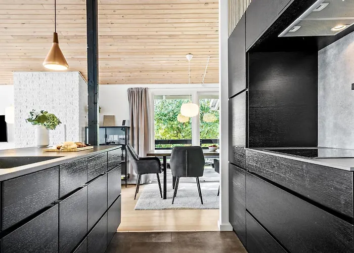 3 Bedroom Stunning In בית נופש Strøby Ladeplads